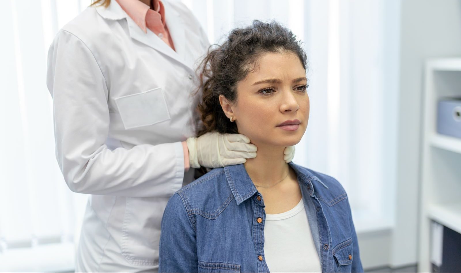 Best Thyroid Hospital in Delhi | Advanced Endocrine Care & Treatment